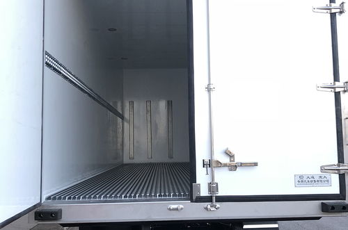 專注中小企業網絡營銷，九宮格助力寬大專用汽車車廂公司駛入互聯網快車道